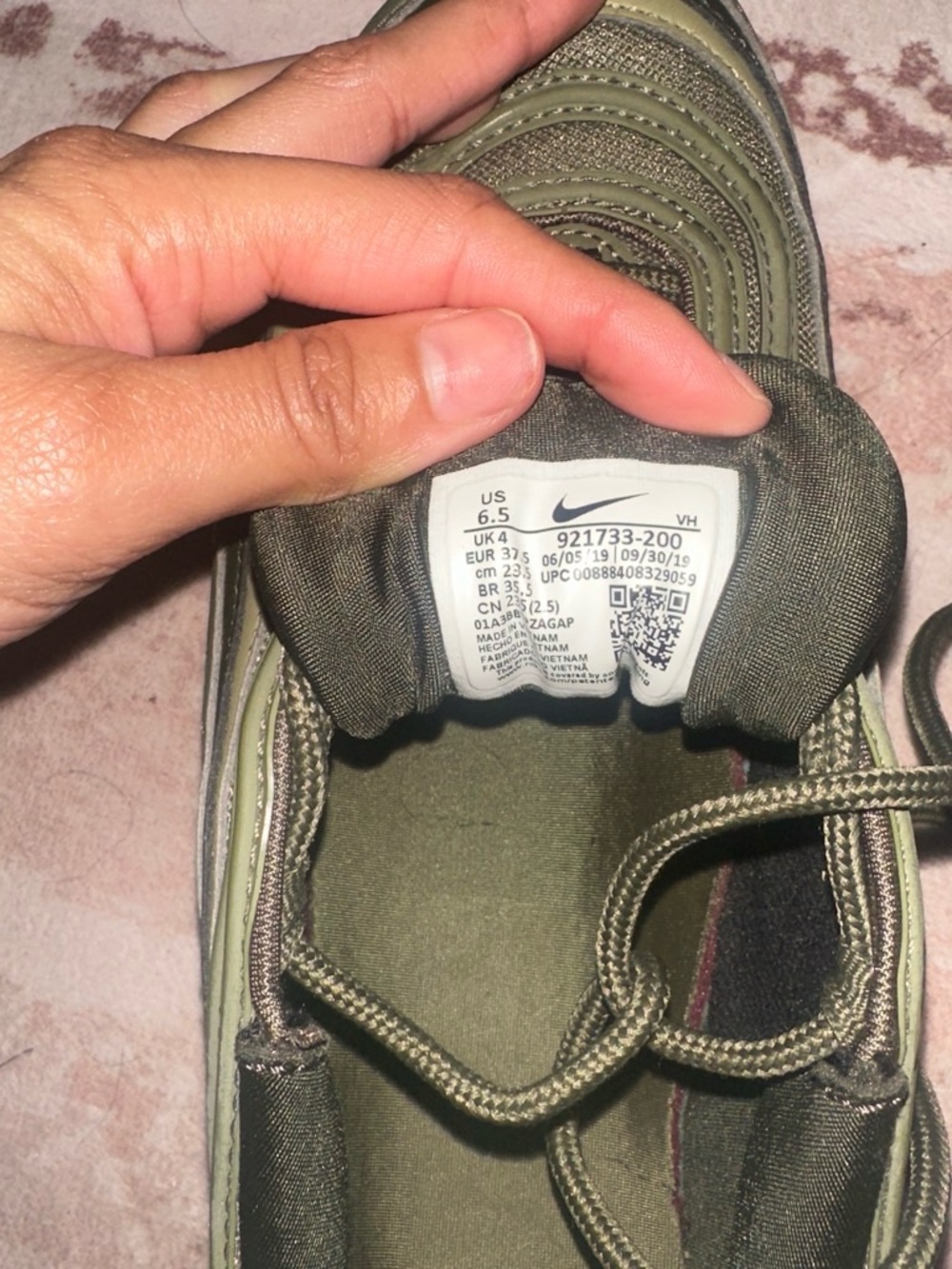 Nike women Olive Green Lace-Up Sneakers